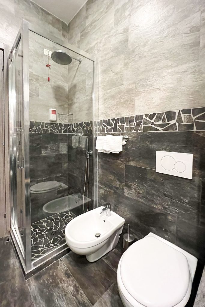 Bagno - Camera Superior Hotel Brigantino