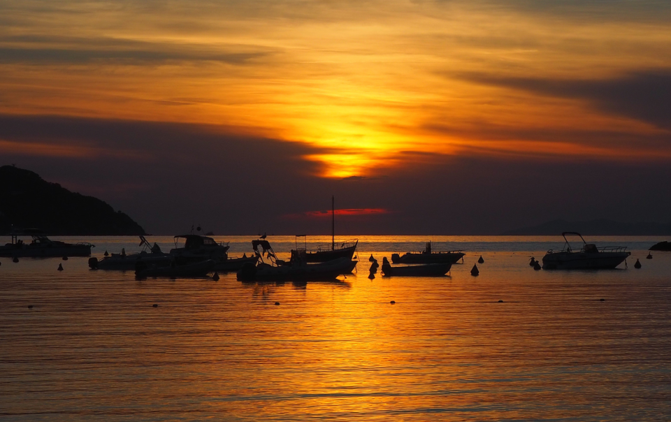 isola-elba-tramonto-procchio-hotel-brigantino