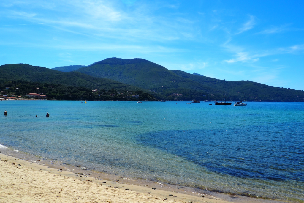 spiaggia di procchio