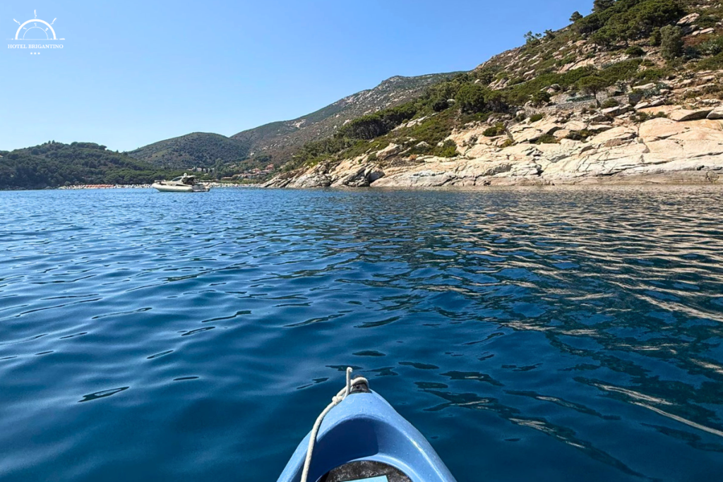 canoa in mare